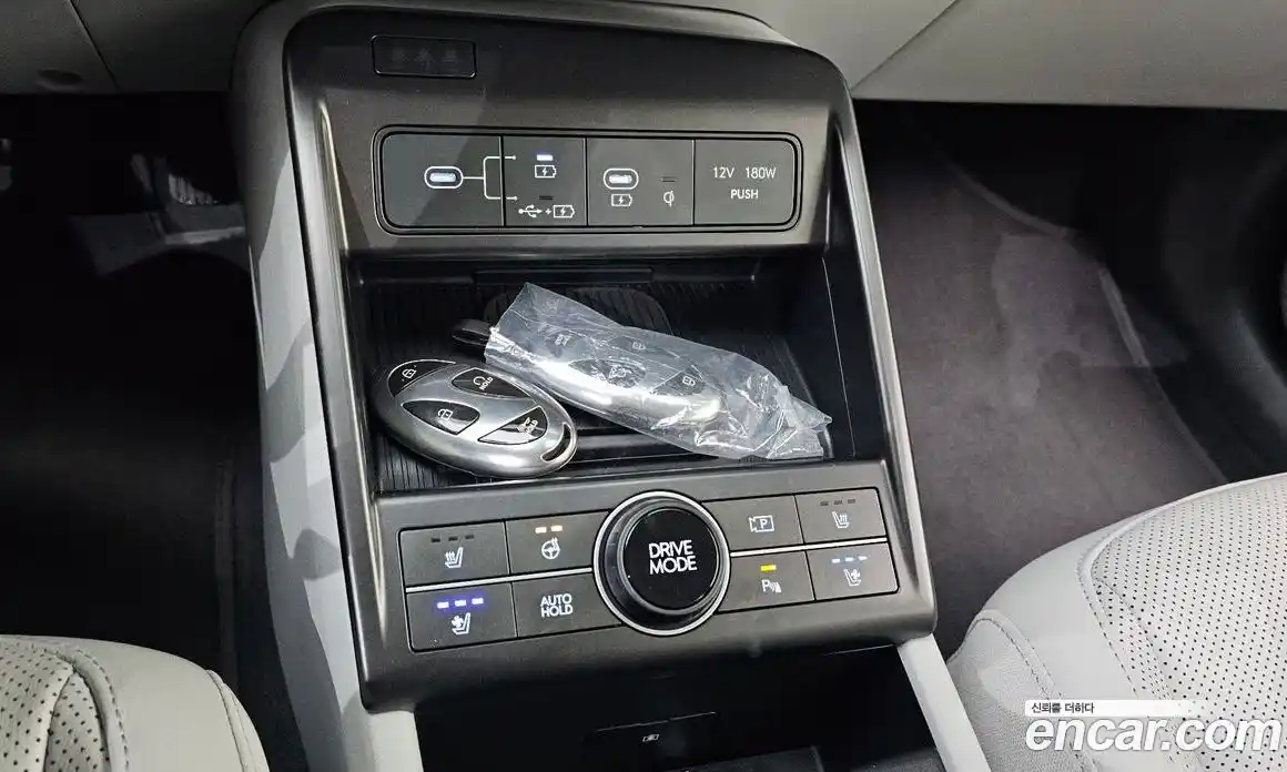 Hyundai Kona 2023 1.6 Автомат в Москве № 49620, фото 18