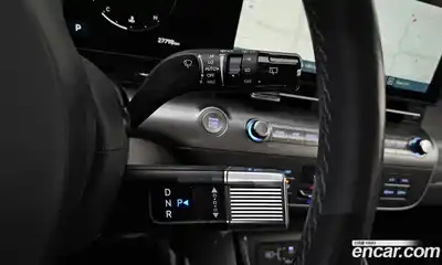 Hyundai Kona 2023 1.6 Автомат в Москве № 49620, миниатюра 9