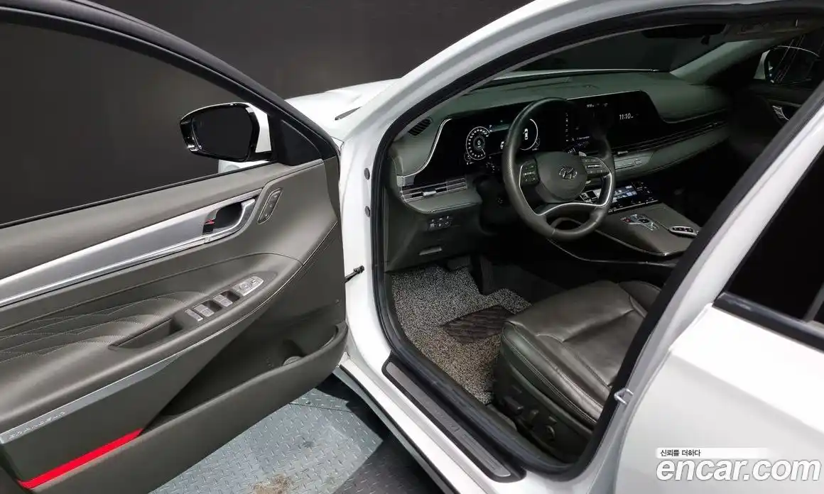 Hyundai Grandeur 2022 2.5 Автомат в Москве № 49849, фото 14