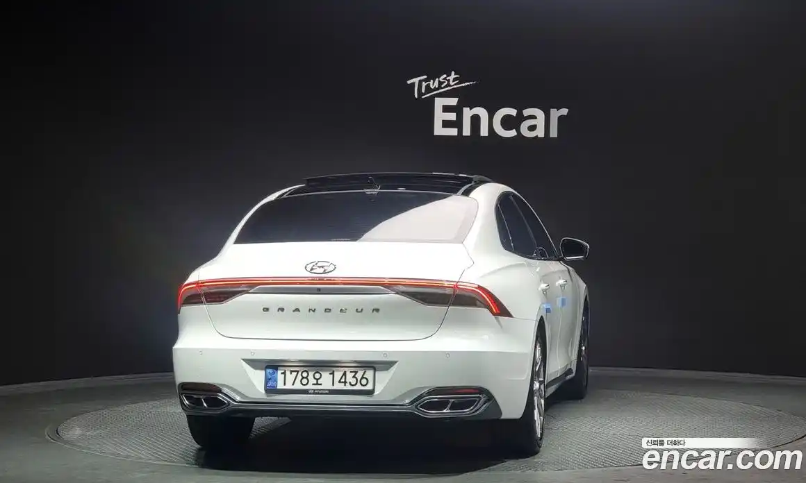 Hyundai Grandeur 2022 2.5 Автомат в Москве № 49849, фото 8