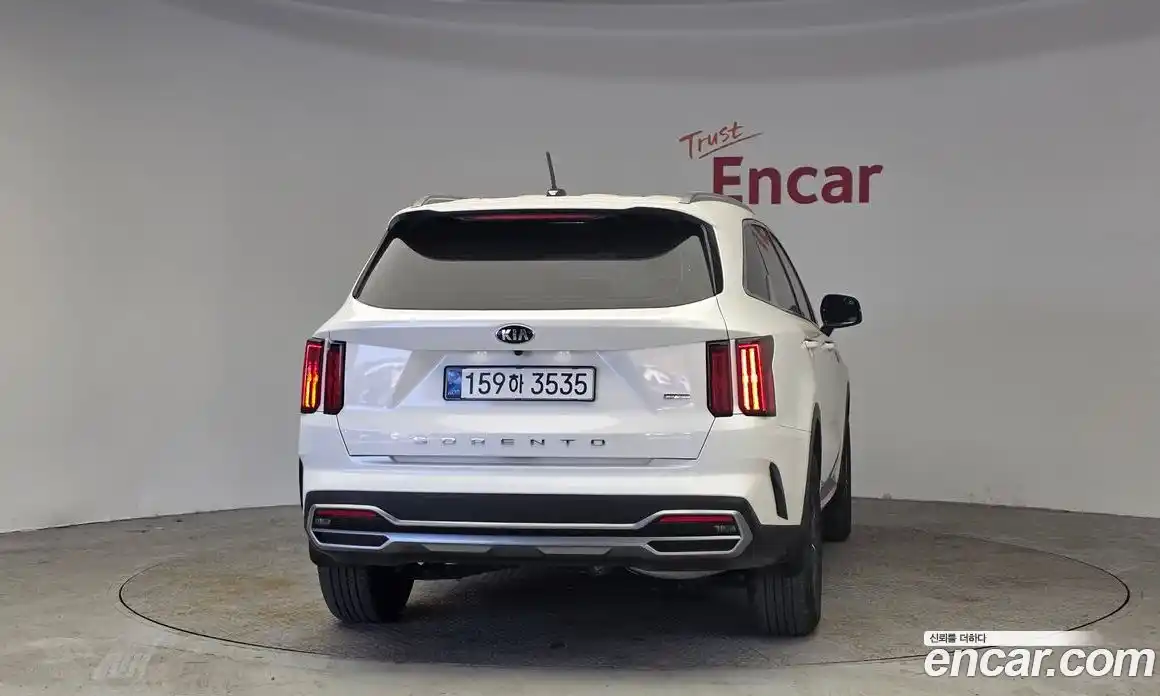 Kia Sorento 2021 1.6 Автомат в Москве № 50341, фото 1