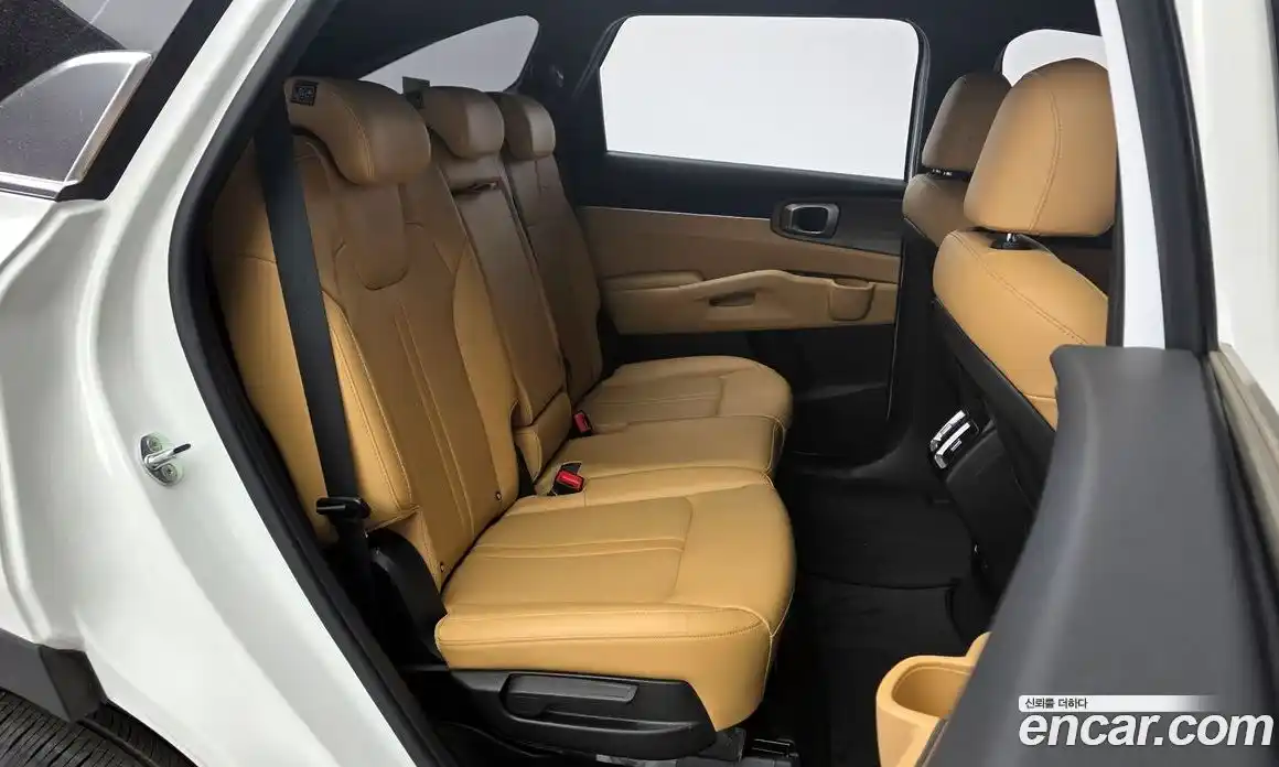 Kia Sorento 2021 1.6 Автомат в Москве № 50341, фото 17