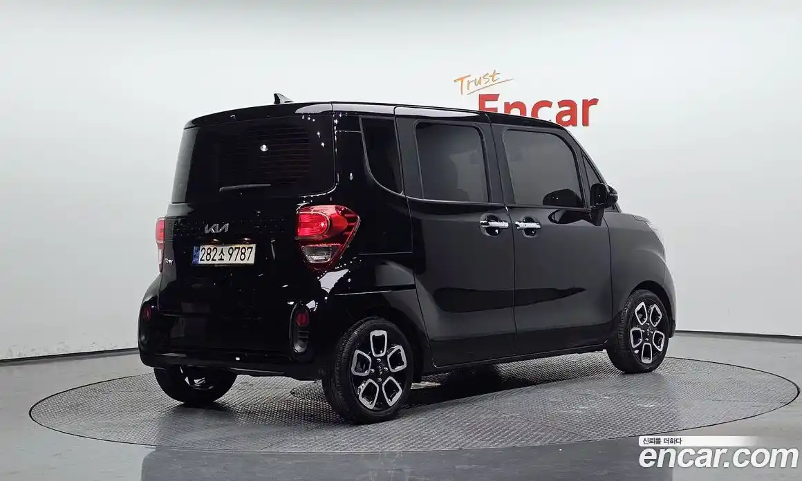 Kia Ray 2021 1.0 Автомат в Москве № 52364, фото 1