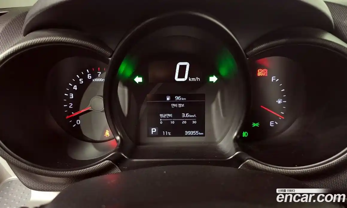 Kia Ray 2021 1.0 Автомат в Москве № 52364, фото 15