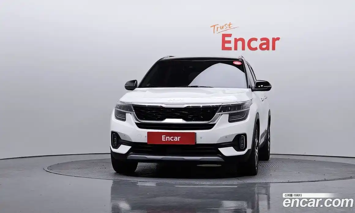 Kia Seltos 2023 1.6 Автомат в Москве № 55294, фото 20