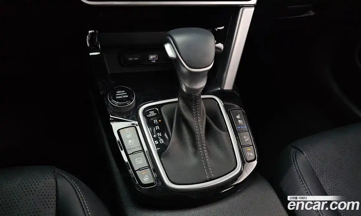 Kia Seltos 2023 1.6 Автомат в Москве № 55294, фото 4