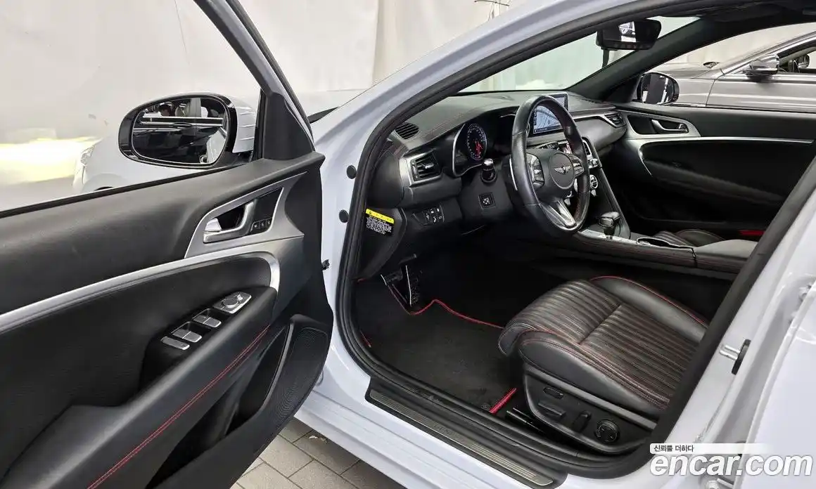 Genesis G70 2018 2.0 Автомат в Москве № 56784, фото 18