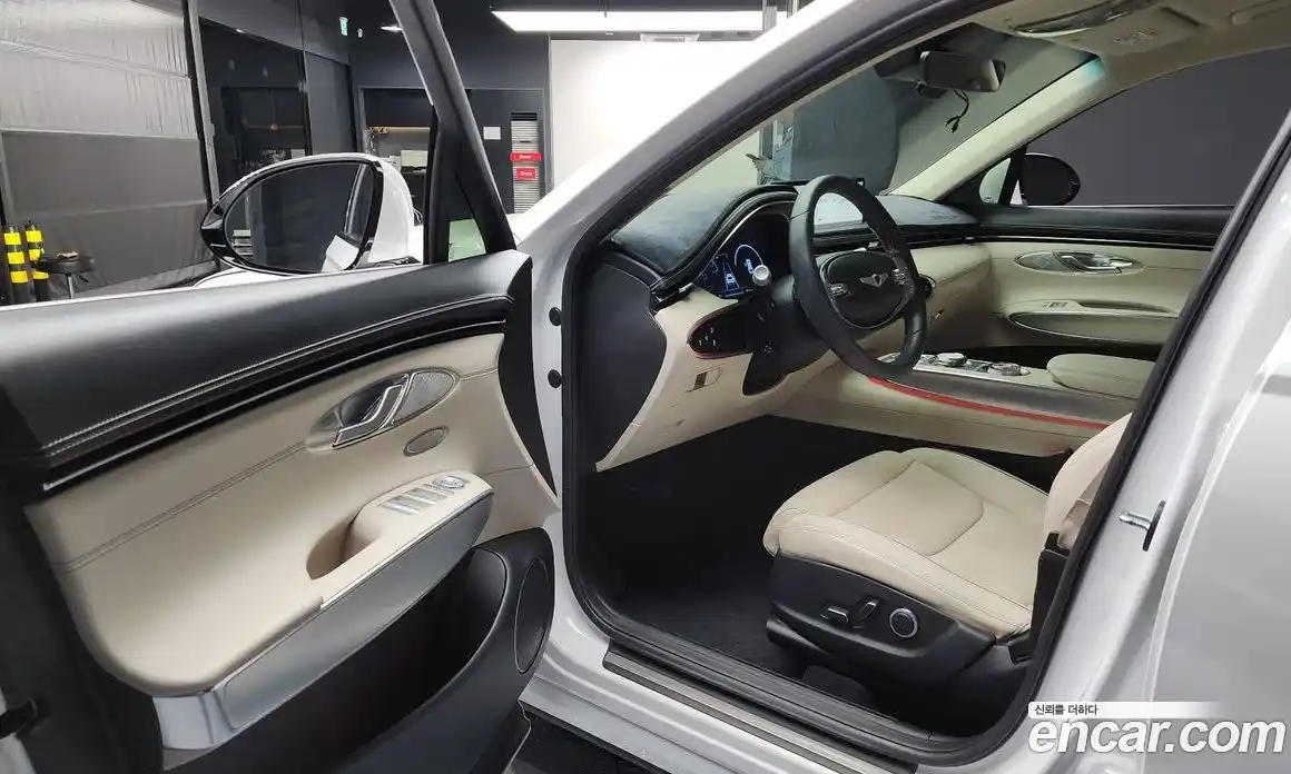 Genesis GV70 2023 2.5 Автомат в Москве № 57239, фото 19