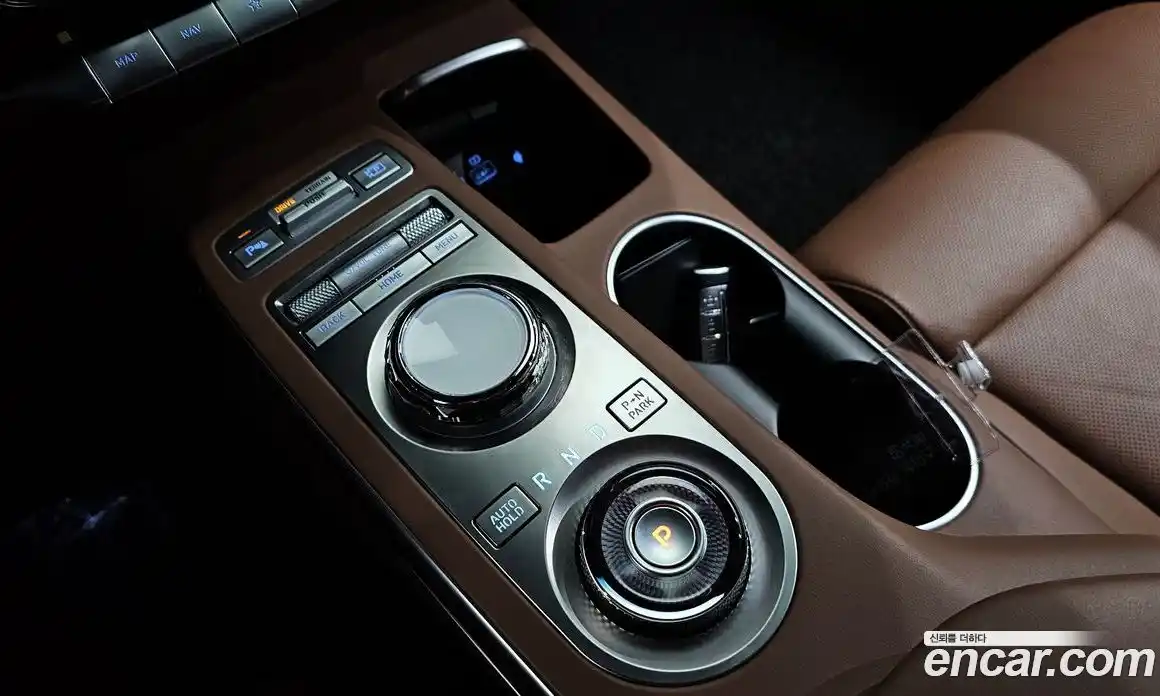 Genesis GV70 2023 3.5 Автомат в Москве № 58590, фото 3