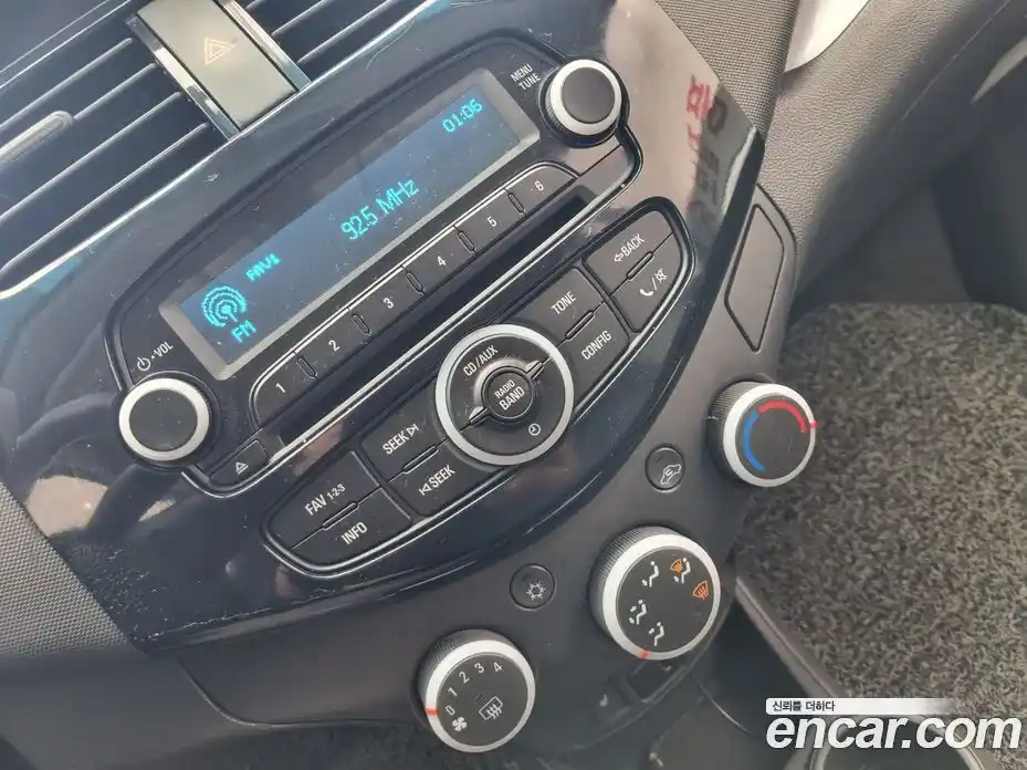 Chevrolet Spark 2014 1.0 Автомат в Москве № 75711, фото 15