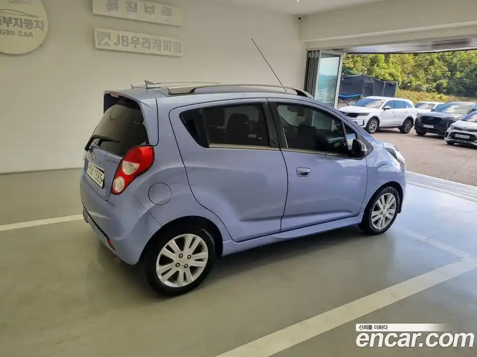 Chevrolet Spark 2014 1.0 Автомат в Москве № 75711, фото 3