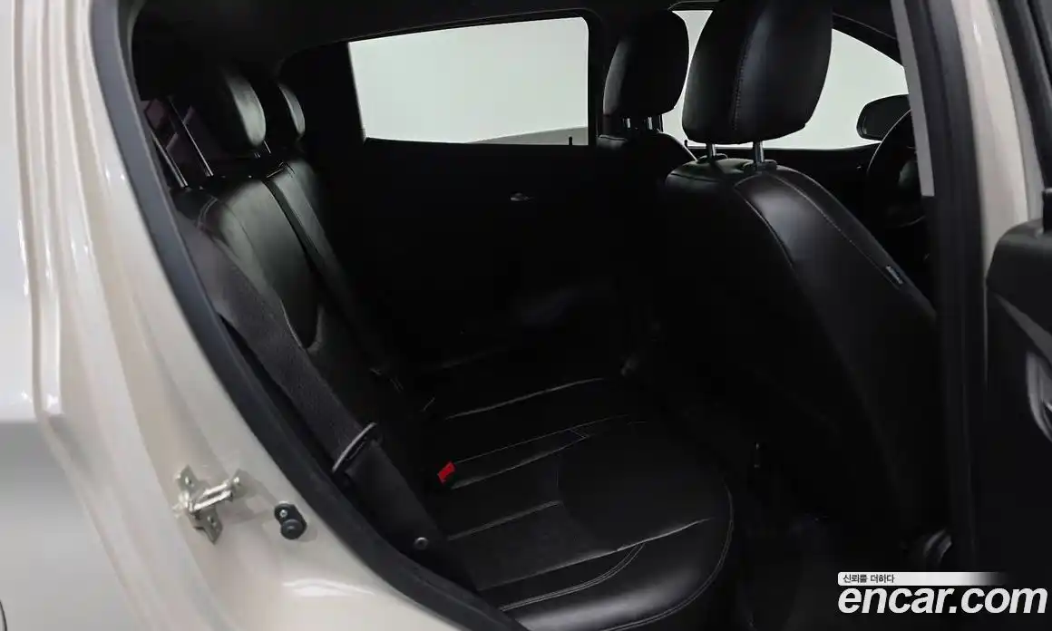 Chevrolet Spark 2016 1.0 Автомат в Москве № 77413, фото 12