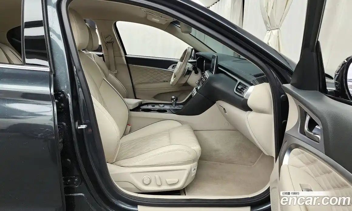 Genesis G70 2019 2.0 Автомат в Москве № 80962, фото 11