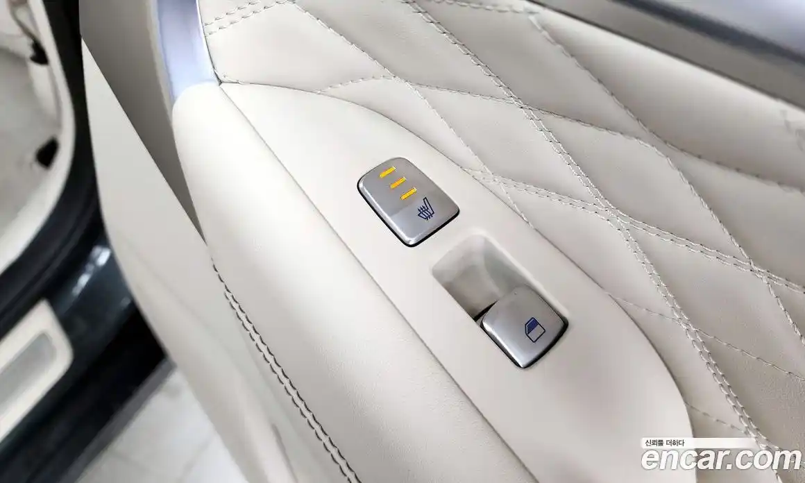 Genesis G70 2019 2.0 Автомат в Москве № 80962, фото 18