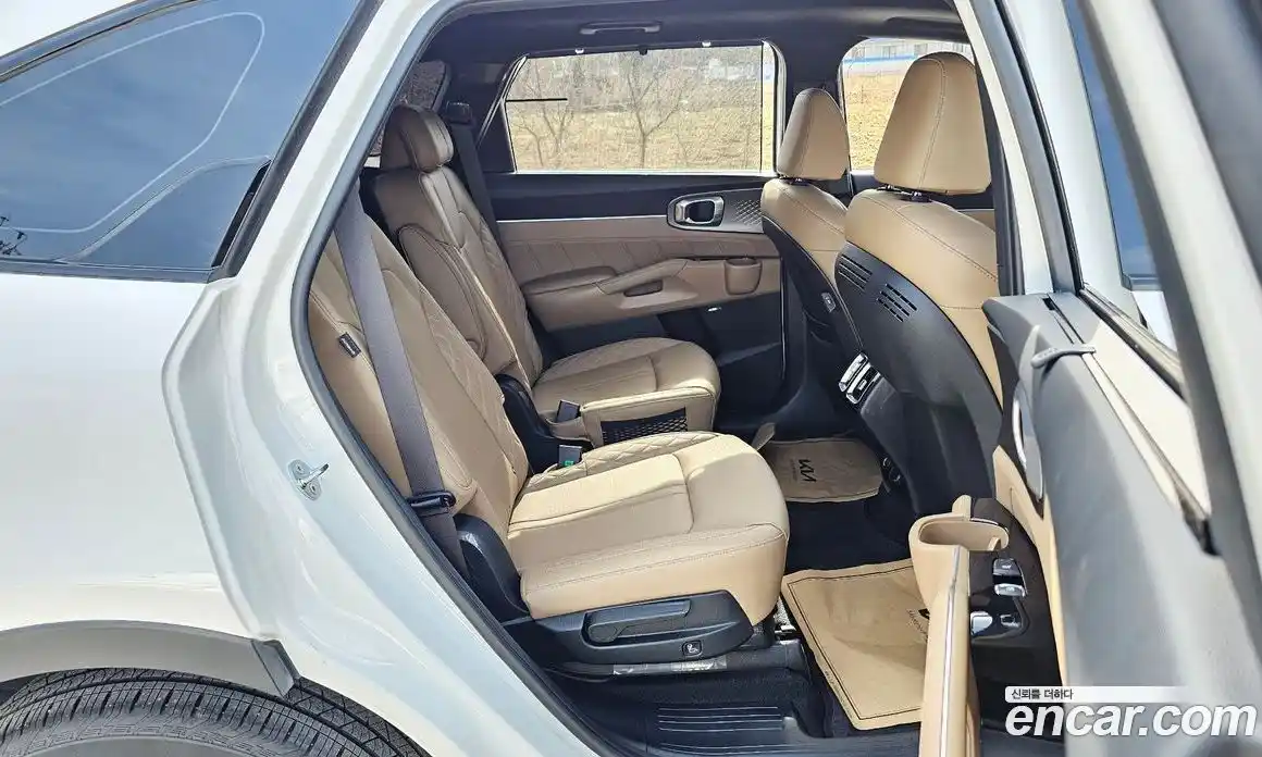 Kia Sorento 2024 1.6 Автомат в Москве № 96036, фото 11