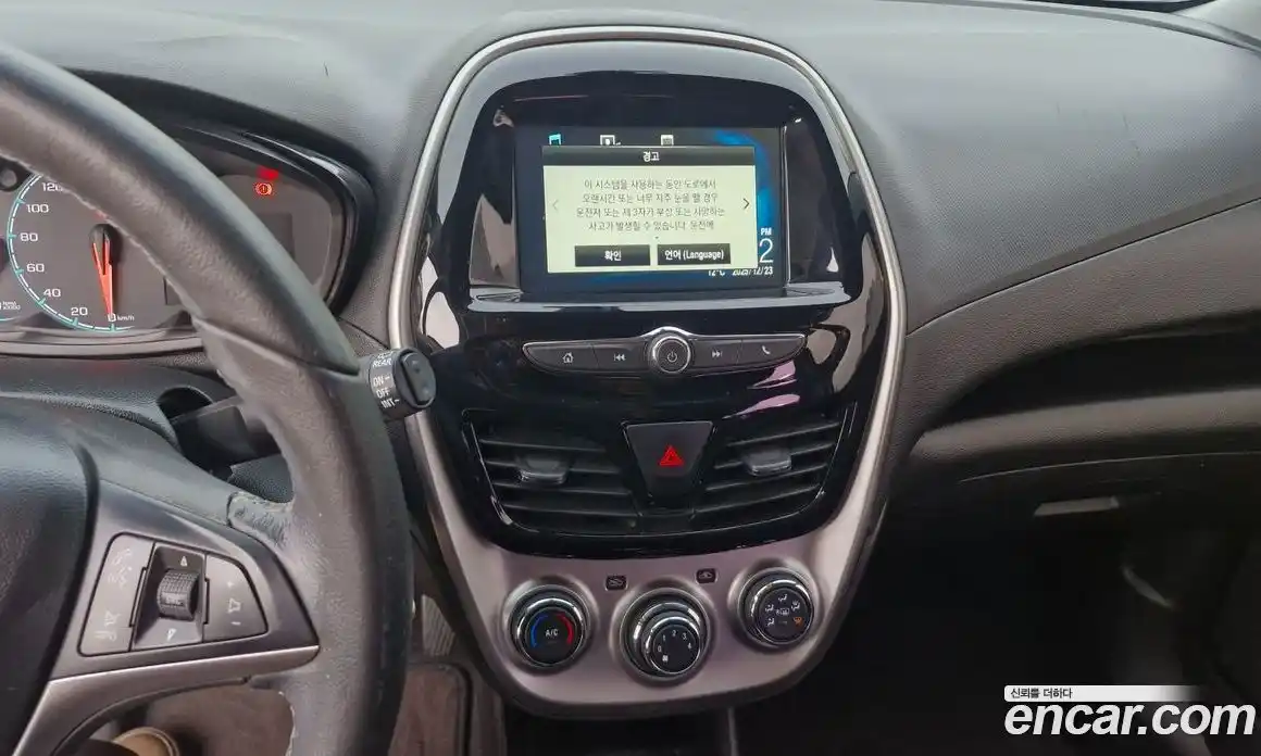 Chevrolet Spark 2016 1.0 Робот в Москве № 101944, фото 12