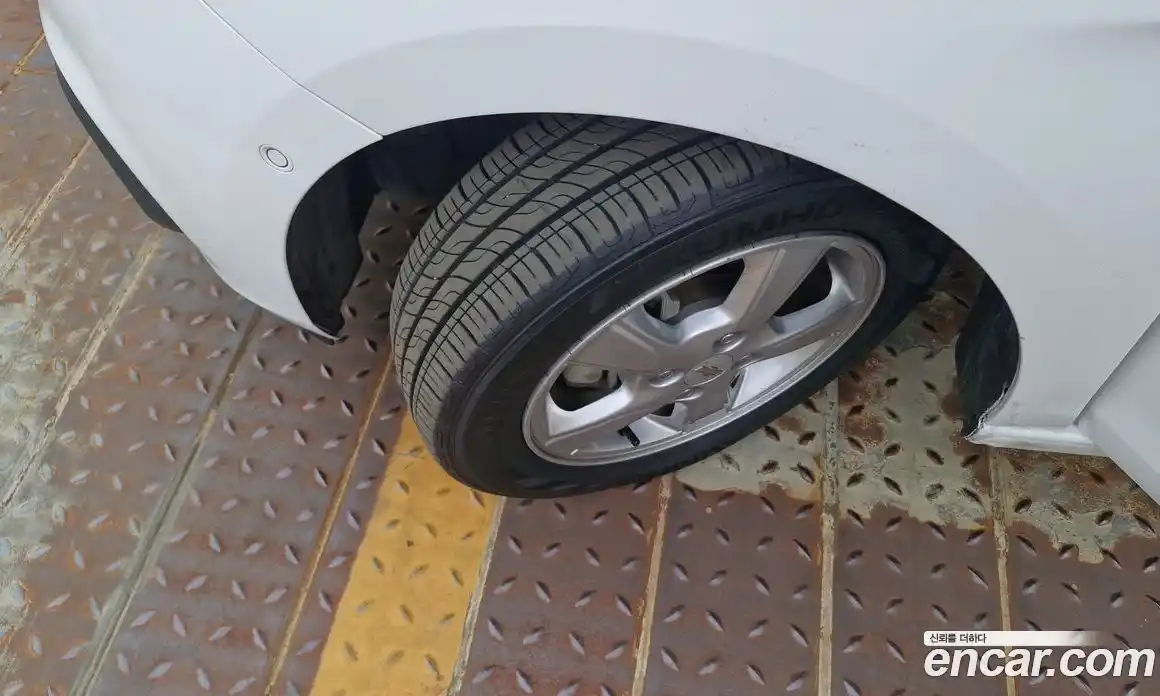 Chevrolet Spark 2016 1.0 Робот в Москве № 101944, фото 19