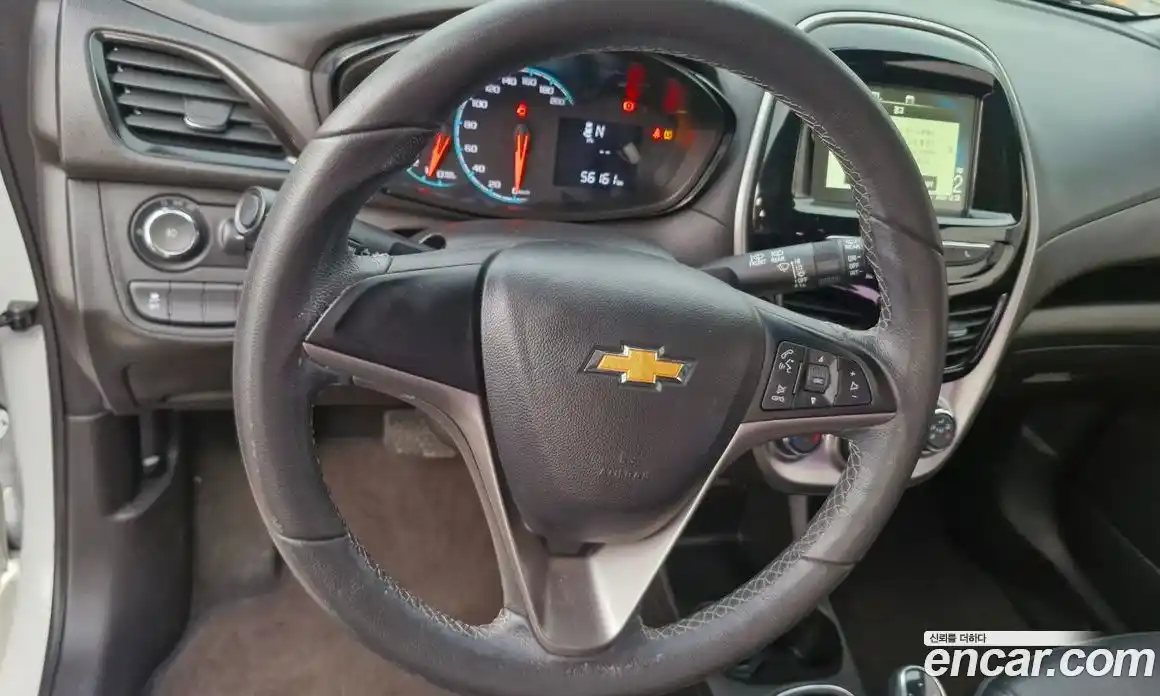 Chevrolet Spark 2016 1.0 Робот в Москве № 101944, фото 10