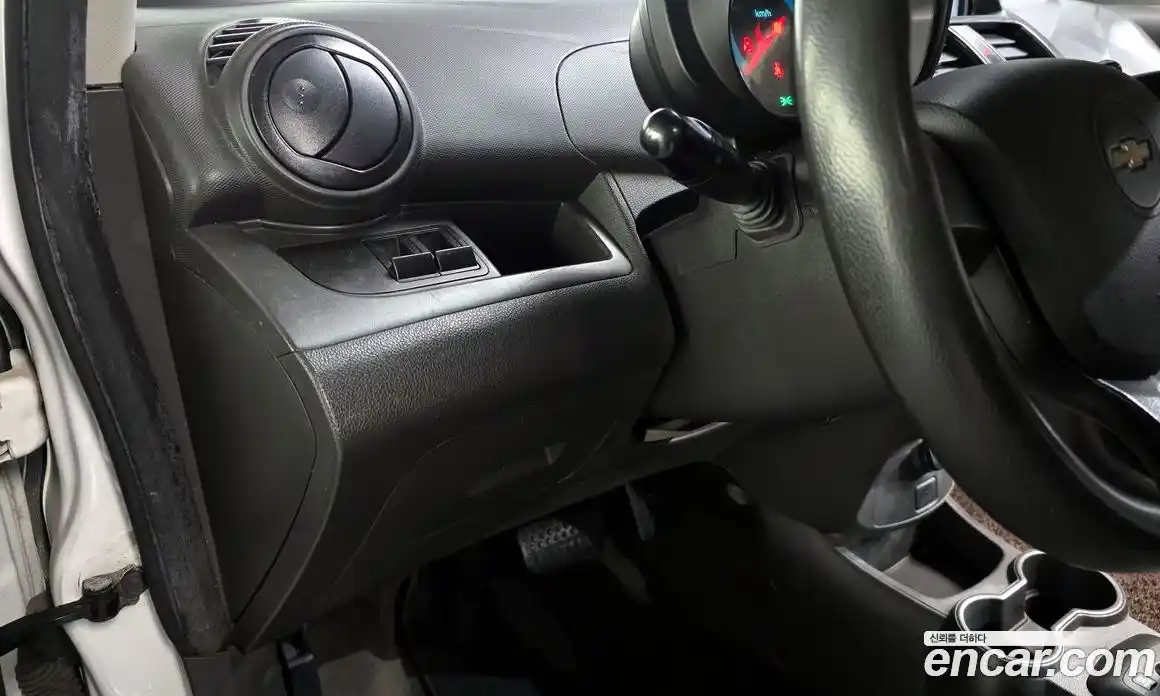 Chevrolet Spark 2014 1.0 Автомат в Москве № 103527, фото 16