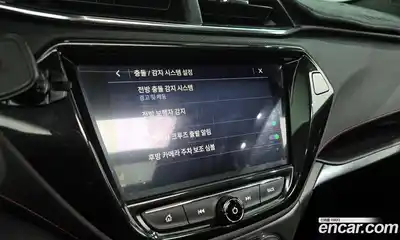 Chevrolet TrailBlazer 2021 1.3 Автомат в Москве № 103853, миниатюра 10