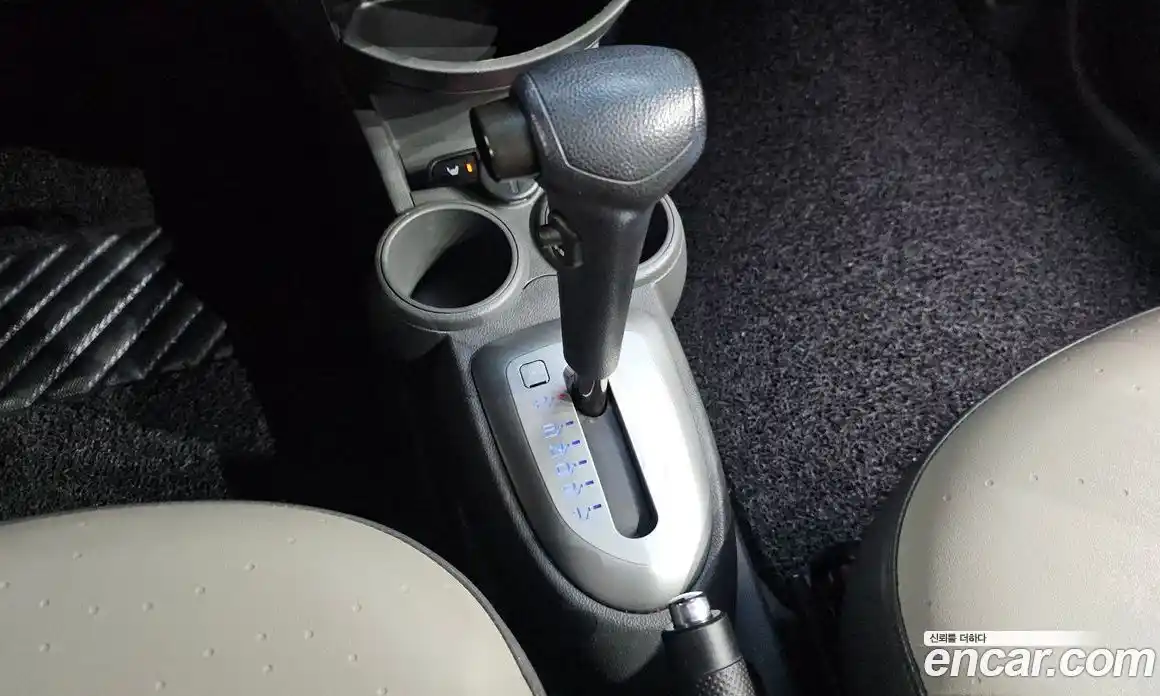 Chevrolet Spark 2012 1.0 Автомат в Москве № 104545, фото 15