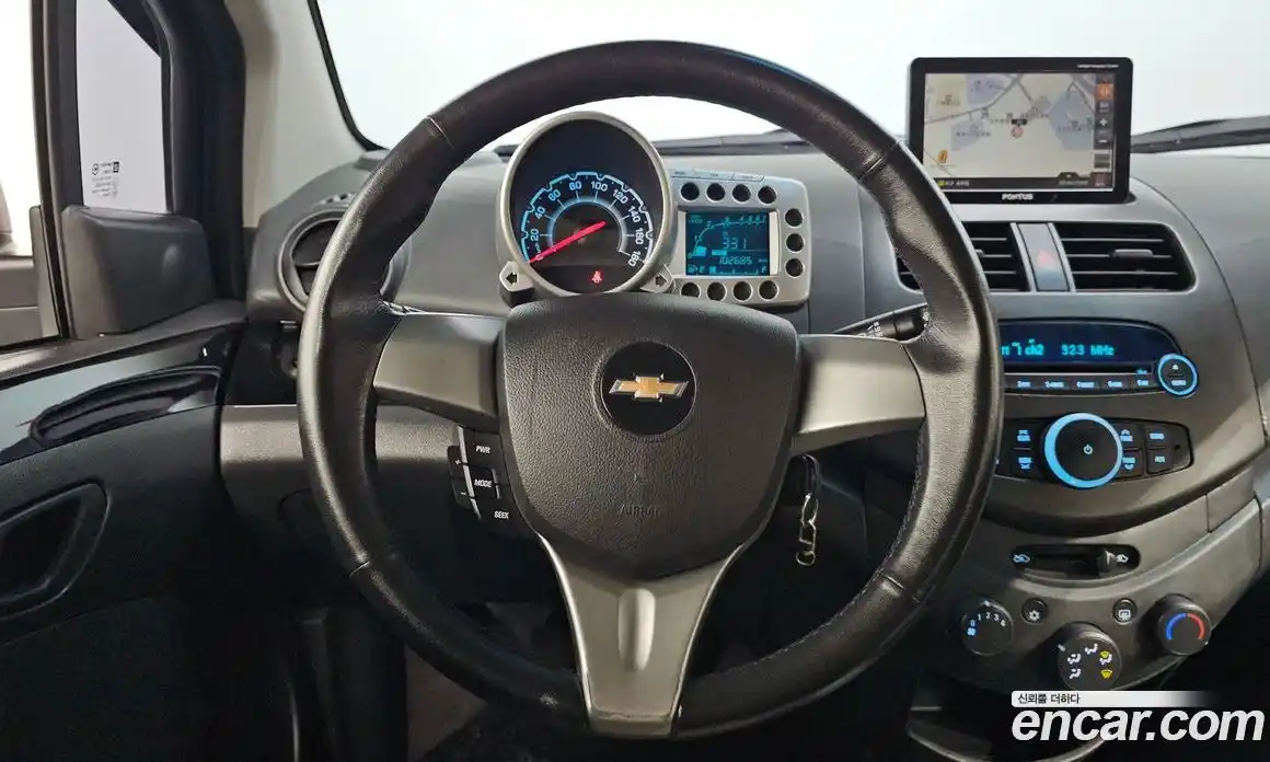 Chevrolet Spark 2012 1.0 Автомат в Москве № 104545, фото 19