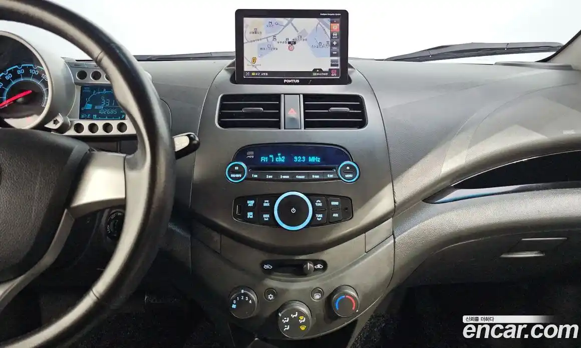 Chevrolet Spark 2012 1.0 Автомат в Москве № 104545, фото 3