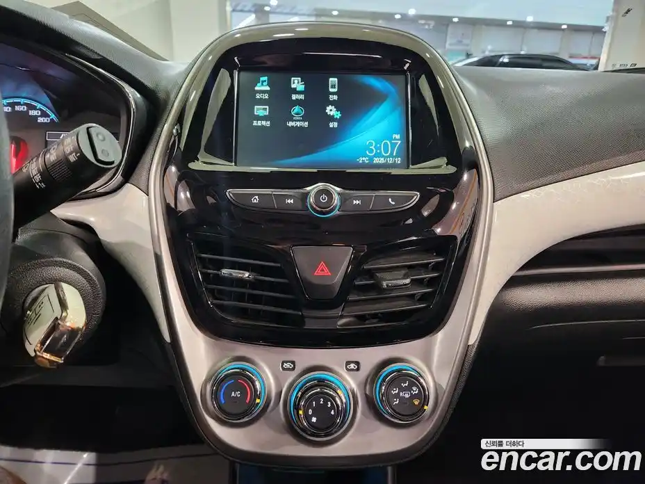 Chevrolet Spark 2016 1.0 Автомат в Москве № 105139, фото 9