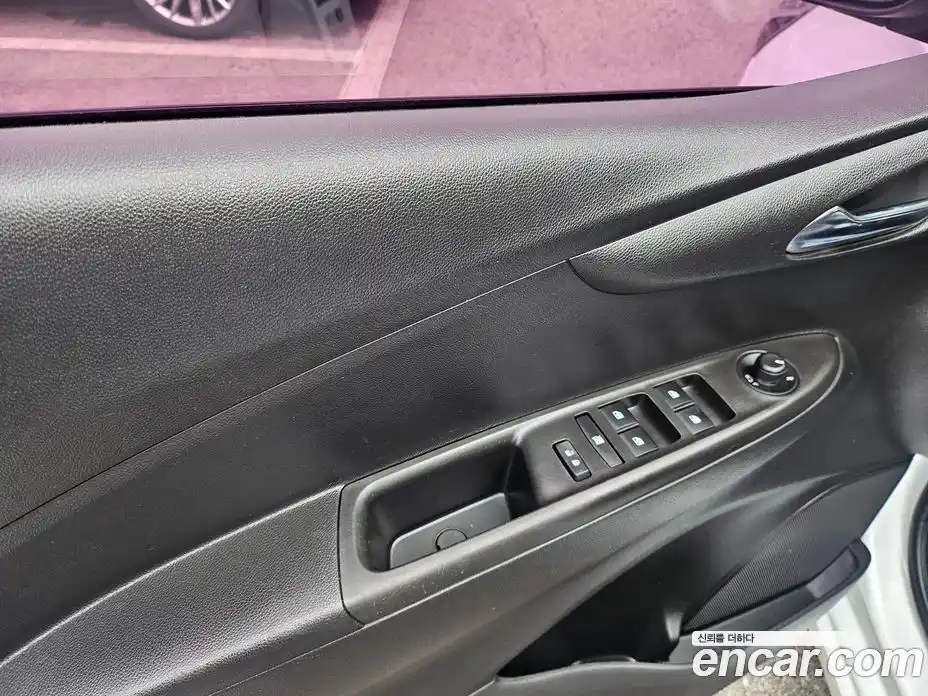 Chevrolet Spark 2016 1.0 Автомат в Москве № 105373, фото 13