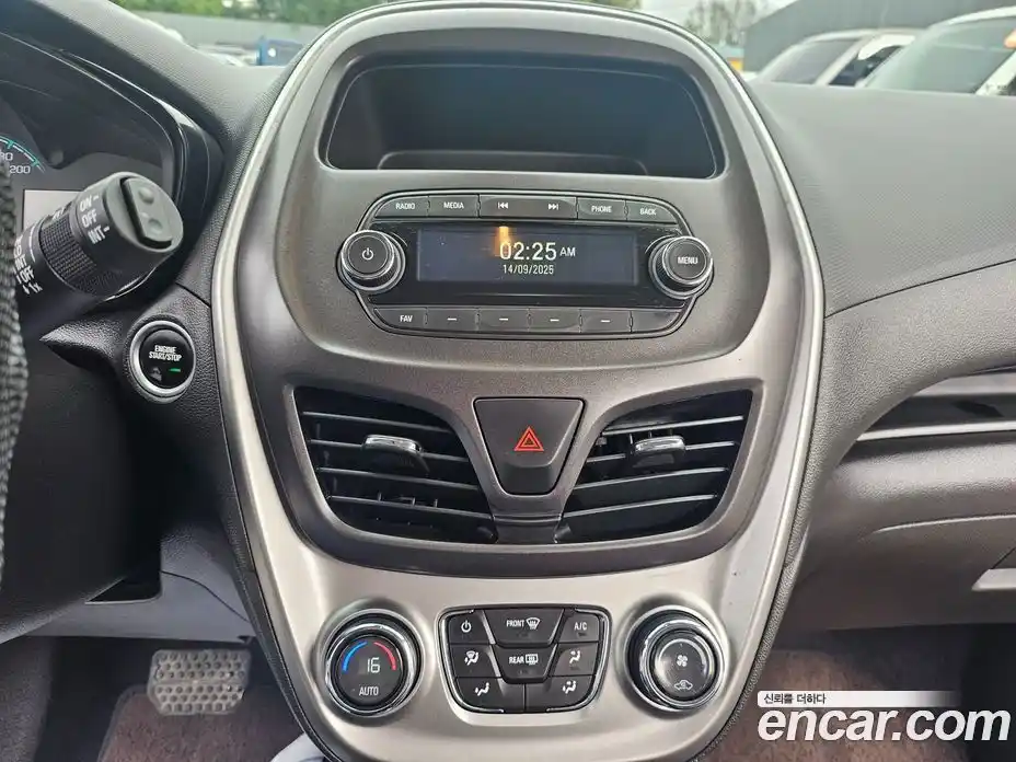 Chevrolet Spark 2016 1.0 Автомат в Москве № 105373, фото 17