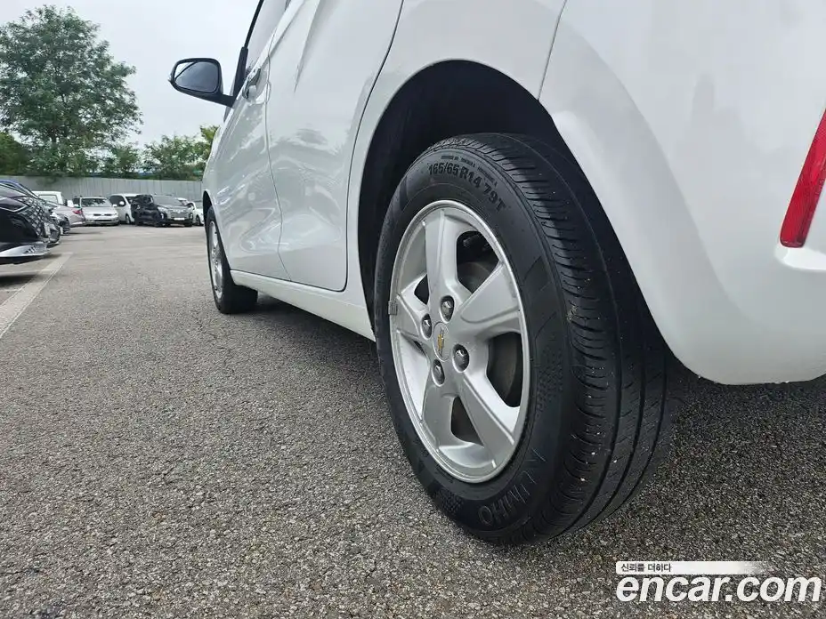 Chevrolet Spark 2016 1.0 Автомат в Москве № 105373, фото 5