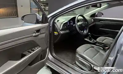 Hyundai Avante 2020 1.6 Автомат в Москве № 112482, миниатюра 8