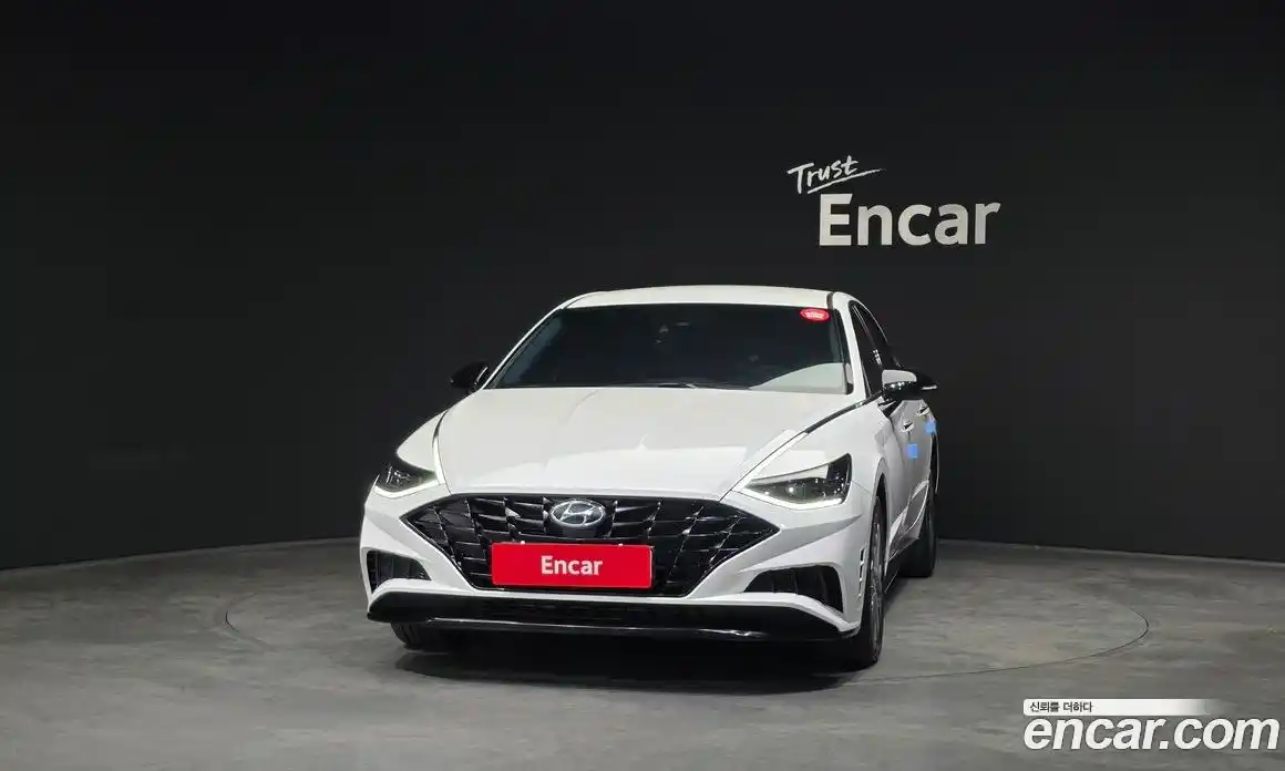 Hyundai Sonata 2022 2.0 Автомат в Москве № 112642, фото 10