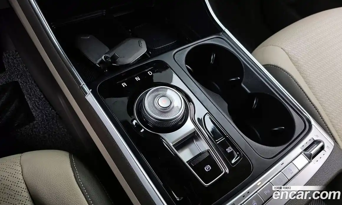 Kia Canival 2025 2.2 Автомат в Москве № 114142, фото 8