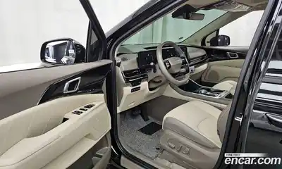 Kia Canival 2025 2.2 Автомат в Москве № 114142, миниатюра 9