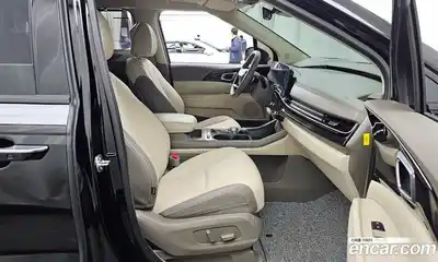 Kia Canival 2025 2.2 Автомат в Москве № 114142, миниатюра 10