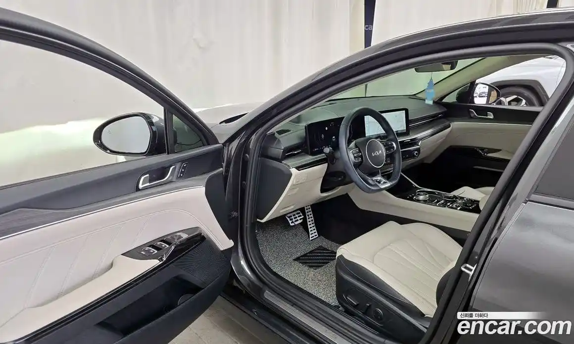 Kia K5 2024 1.6 Автомат в Москве № 114570, фото 10