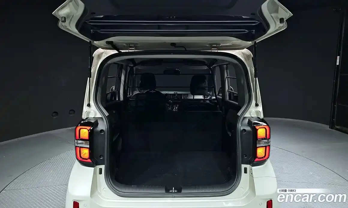 Kia Ray 2023 1.0 Автомат в Москве № 115119, фото 9