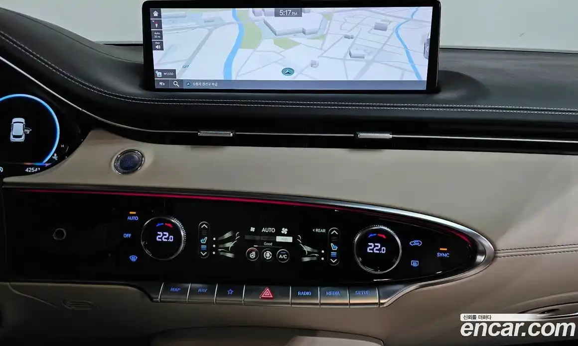 Genesis GV70 2021 2.5 Автомат в Москве № 117333, фото 13