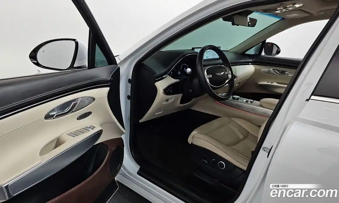 Genesis GV70 2021 2.5 Автомат в Москве № 117333, фото 18