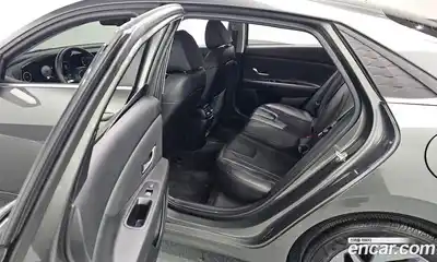 Hyundai Avante 2024 1.6 Автомат в Москве № 119919, миниатюра 6