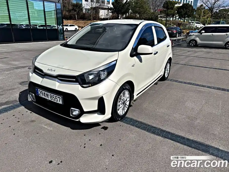 Kia Morning 2023 1.0 Автомат в Москве № 120414, фото 3