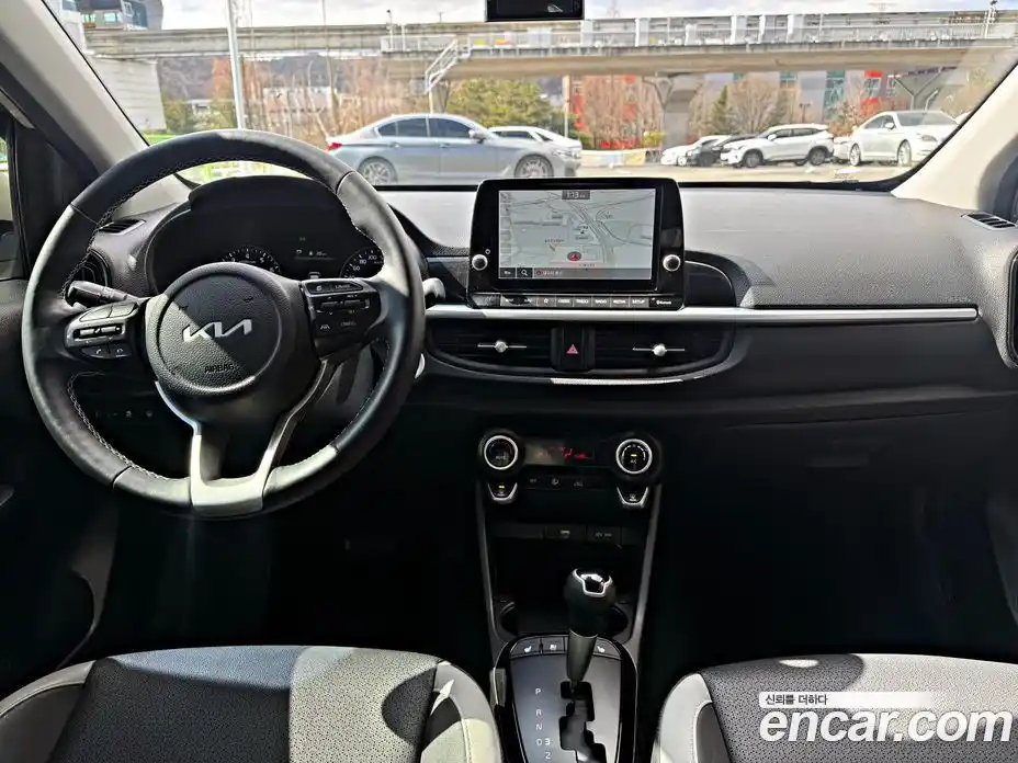 Kia Morning 2023 1.0 Автомат в Москве № 120414, фото 7