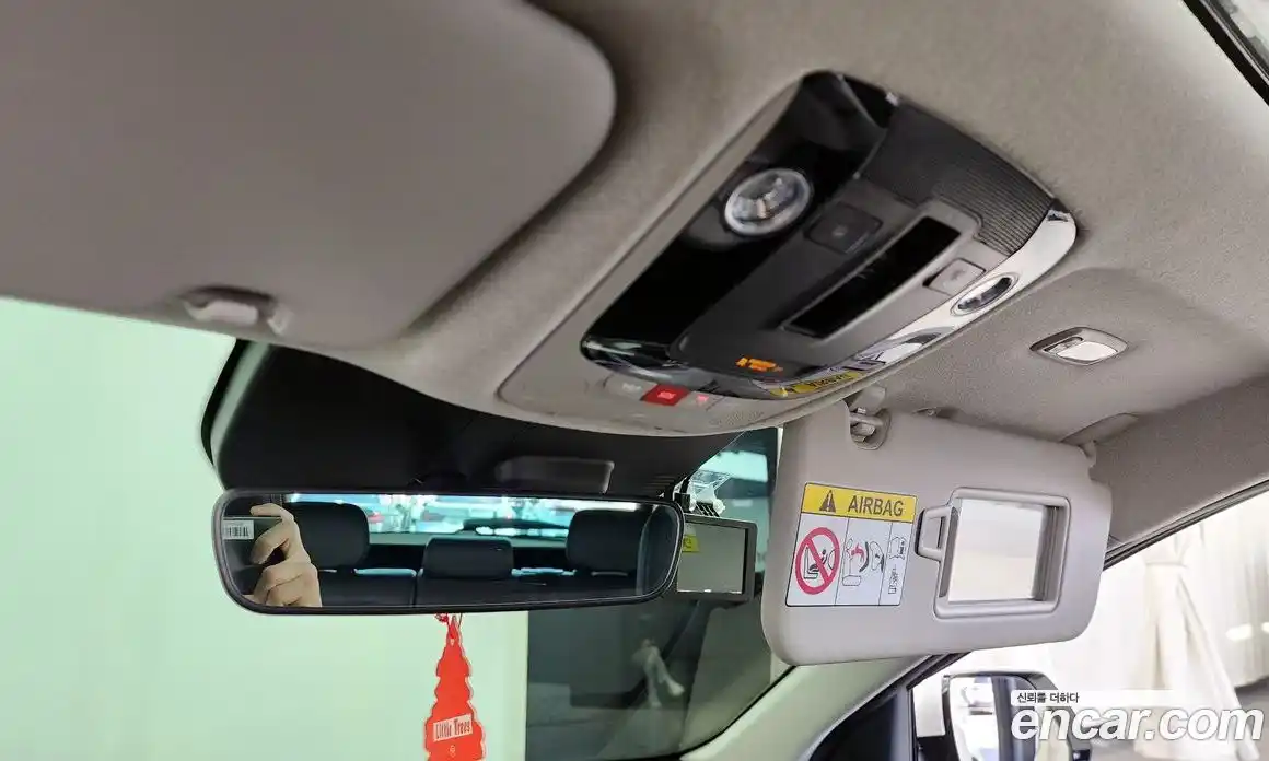 Kia Niro 2023 1.6 Автомат в Москве № 120605, фото 17