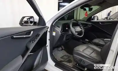 Kia Niro 2023 1.6 Автомат в Москве № 120605, миниатюра 10