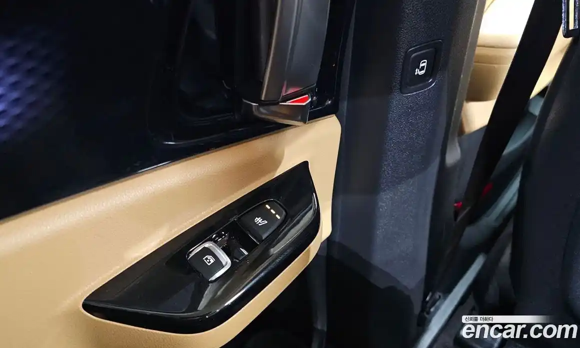 Kia Canival 2023 2.2 Автомат в Москве № 121259, фото 16