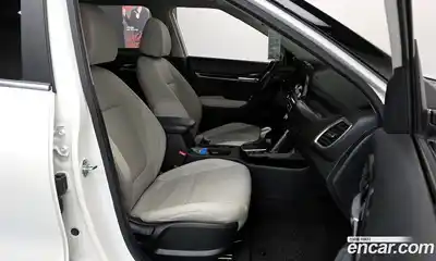 Kia Seltos 2023 1.6 Автомат в Москве № 122299, миниатюра 11