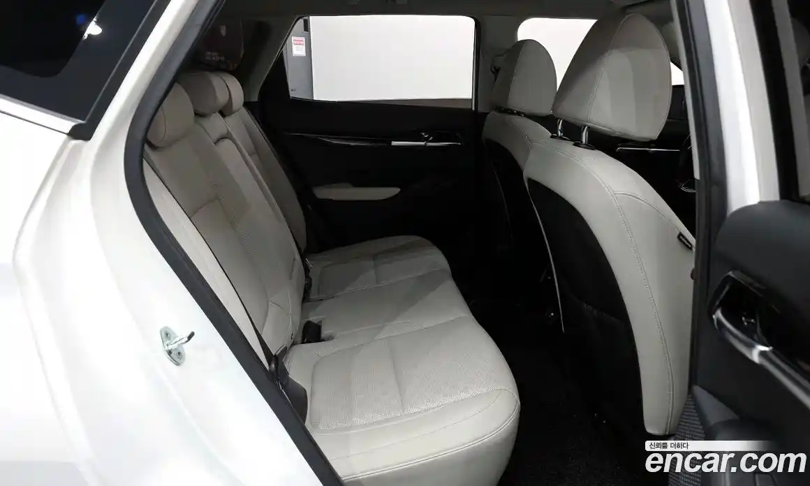 Kia Seltos 2023 1.6 Автомат в Москве № 122299, фото 12