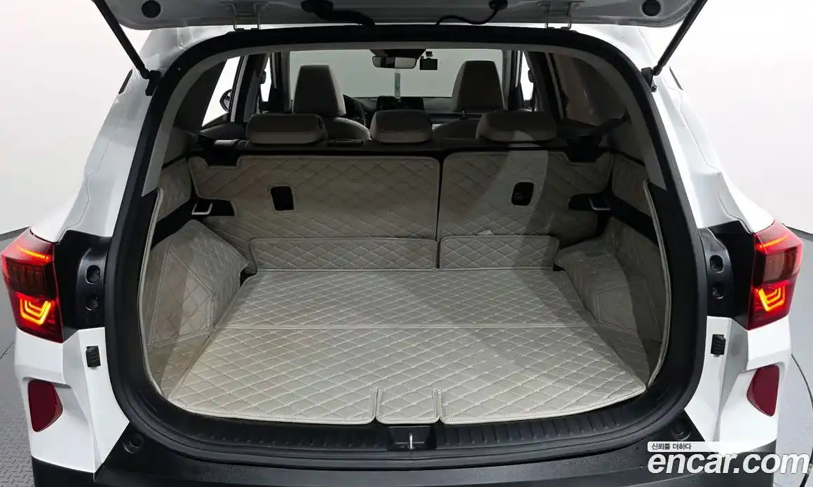 Kia Seltos 2023 1.6 Автомат в Москве № 122299, фото 20