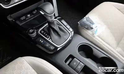 Kia Seltos 2023 1.6 Автомат в Москве № 122299, миниатюра 9